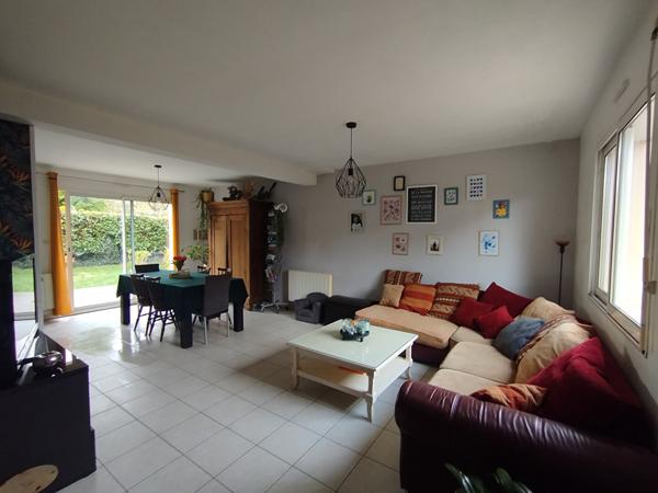 Maison à vendre à Landivisiau - 5 pièces 77m²