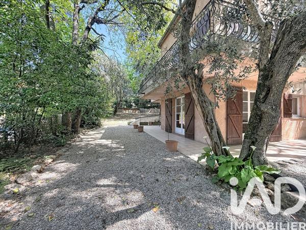 Maison à vendre 6 pièces 140 m² Grasse