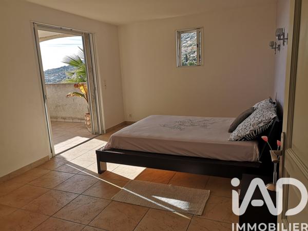 Maison à vendre 10 pièces 150 m² Cabris