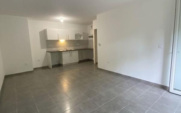 Appartement à louer    3 pièces •  Toulouse
