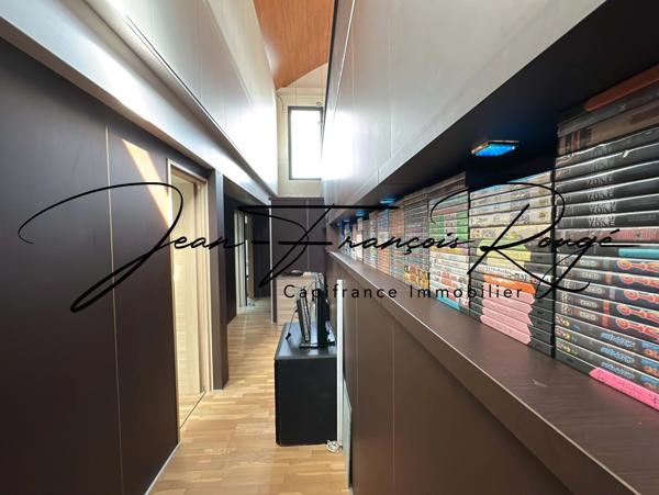 AGON-COUTAINVILLE, à 600 mètres de la plage, superbe maison d'architecte construite en 2007 d'une surface de 320 m², avec piscine !!!