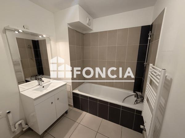 Location Appartement 4 pièces 81.94 m² - Merignac 33700