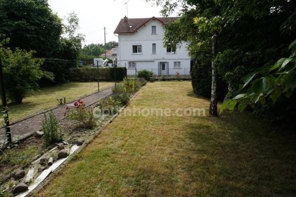 Maison de 143 m², 6 pièces à LURE sur joli terrain clos