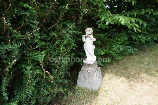 Maison de 143 m², 6 pièces à LURE sur joli terrain clos