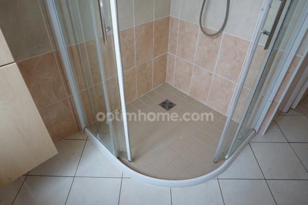 Maison de 143 m², 6 pièces à LURE sur joli terrain clos