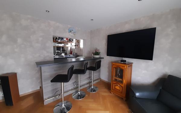 Maison à vendre    8 pièces •  L'Haÿ-les-Roses