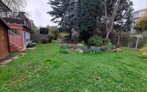 Maison à vendre    8 pièces •  L'Haÿ-les-Roses