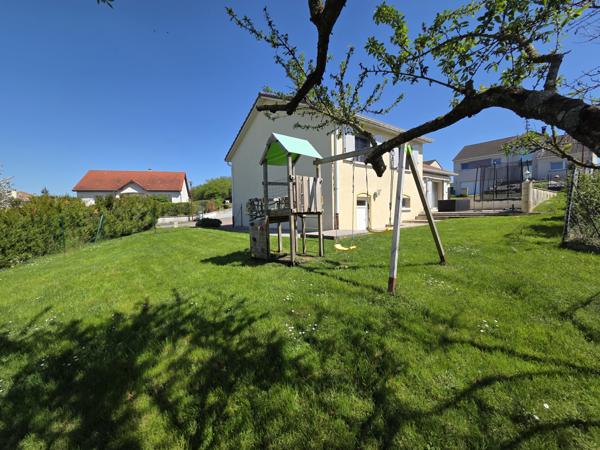 Boulay-Moselle (57220) Pavillon 5 pièces 102 m²