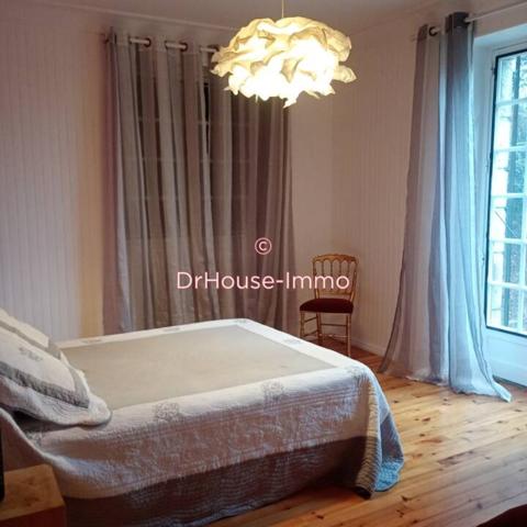 Maison à vendre 10 pièces de 262 m²