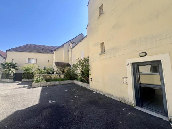 Vente / Studio à Limay (78520)