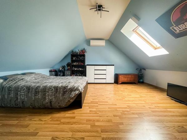 Maison à SAINT-MARS-LA-BRIERE, 72470 - 5 pièces 132m²