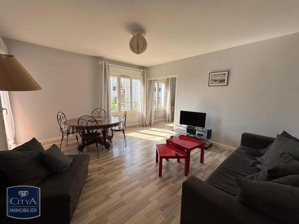 Appartement à louer 3 pièces 74m² Bergerac (24100)