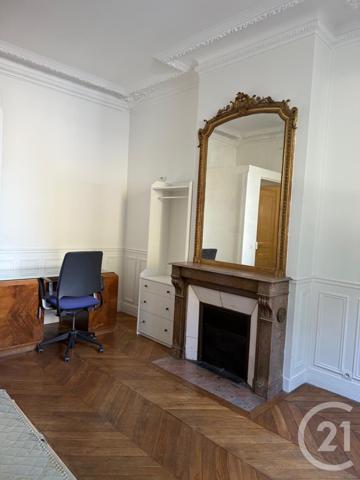 Appartement F4 à vendre  4 pièces - 75,23 m2 PARIS - 75011