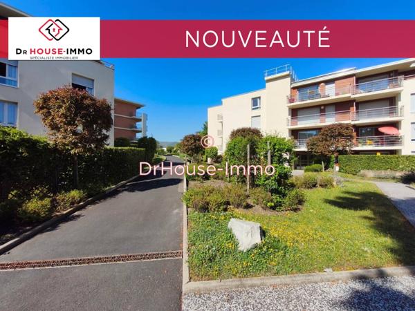 Appartement à louer 4 pièces de 94 m²