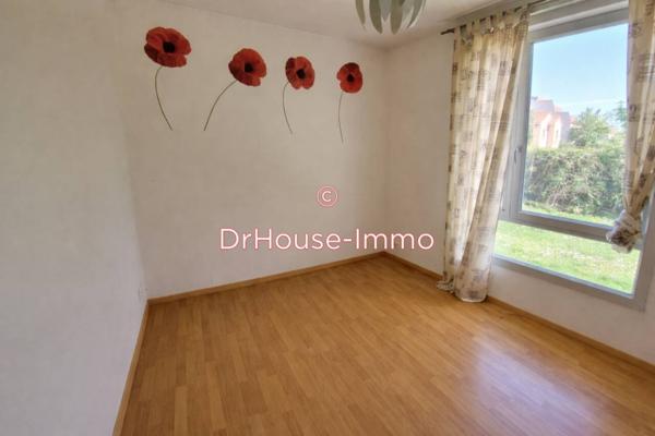 Appartement à louer 4 pièces de 94 m²