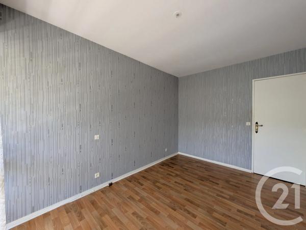 Appartement T4 à vendre  4 pièces - 82,55 m 2   CHAMBERY  - 73