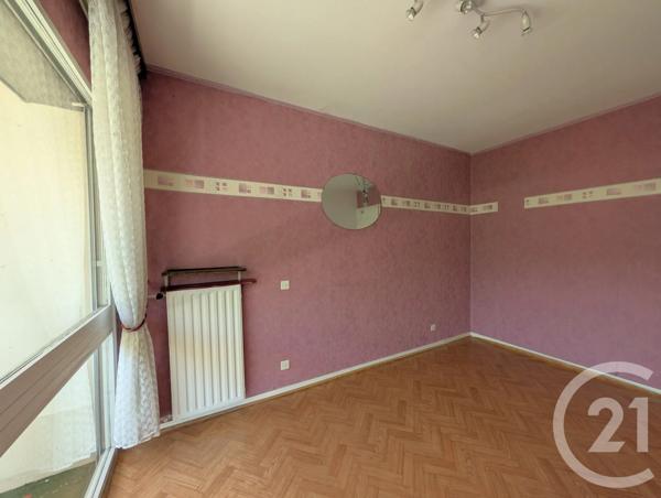 Appartement T4 à vendre  4 pièces - 82,55 m 2   CHAMBERY  - 73