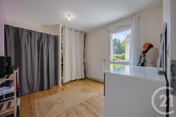 Maison à vendre  5 pièces - 101 m 2   RUMILLY  - 74