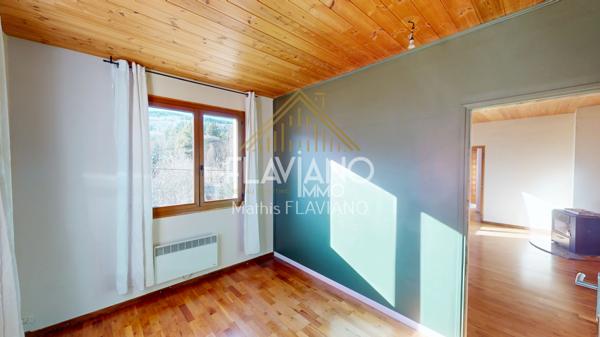 Barcelonnette (04400) MAISON - CENTRE-VILLE - BARCELONNETTE