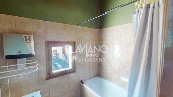 Barcelonnette (04400) MAISON - CENTRE-VILLE - BARCELONNETTE