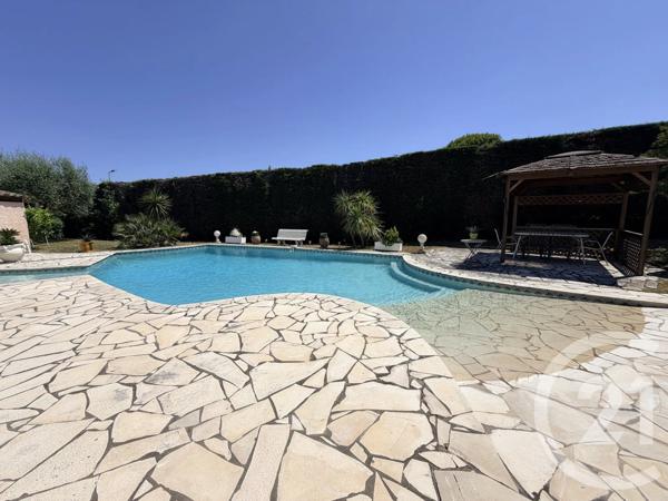 Maison à vendre  4 pièces - 139 m 2   GRASSE  - 06