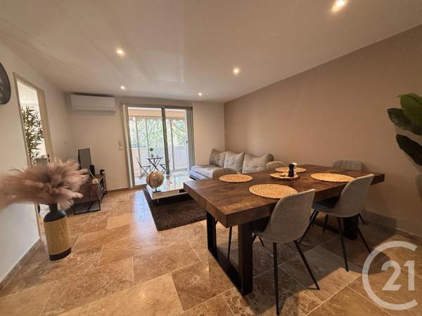 Appartement F3 à vendre  3 pièces - 59,35 m 2   STE MAXIME  - 83