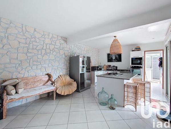 Maison à vendre 5 pièces 160 m² Saint-Louis