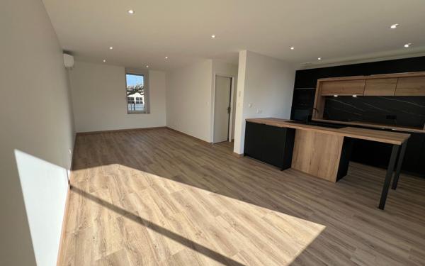 Appartement à louer    3 pièces •  Le Creusot