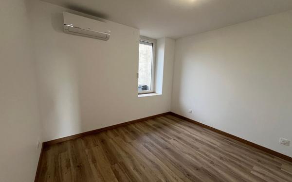 Appartement à louer    3 pièces •  Le Creusot