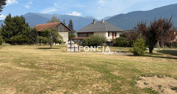À vendre Terrain 939 m² - Mercury 73200