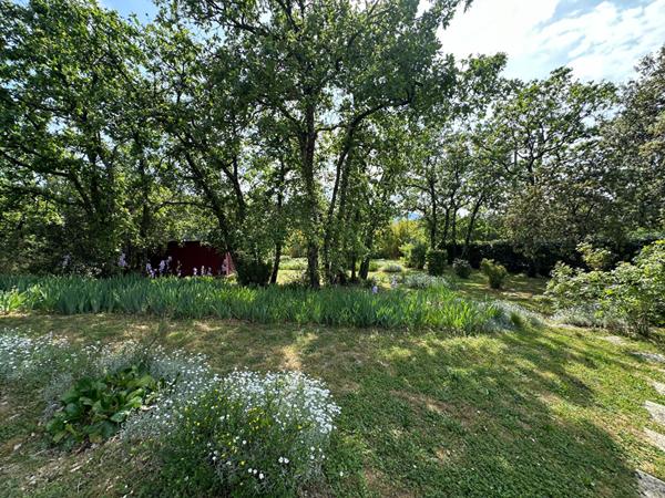 A VENDRE 83470 SAINT MAXIMIN LA SAINTE BAUME MAISON TYPE 5 DE  160M² SUR 1750M² DE JARDIN GARAGE PISCINE