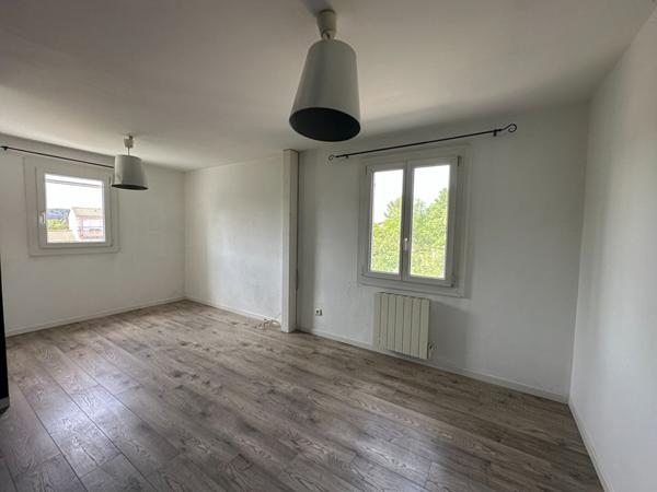 A VENDRE 83470 SAINT MAXIMIN LA SAINTE BAUME MAISON TYPE 5 DE  160M² SUR 1750M² DE JARDIN GARAGE PISCINE