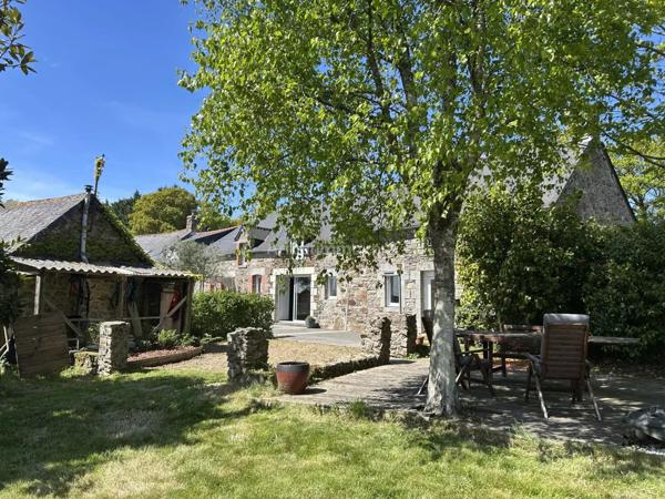 Vente Maison 6 pièces 148 m2 à Plœuc-l'Hermitage