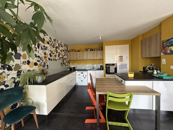 Vente Maison 6 pièces 148 m2 à Plœuc-l'Hermitage