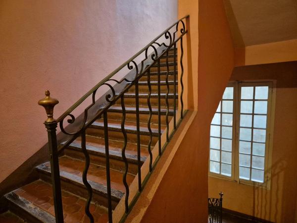 Appartement de charme avec terrasse intime au cœur d’Aix-en-Provence