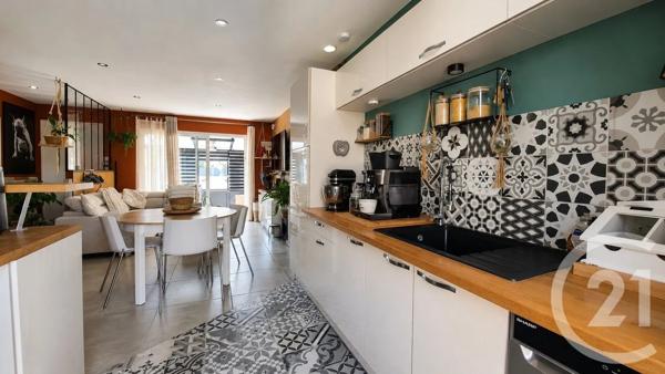 Maison à vendre  4 pièces - 85,22 m 2   CODOGNAN  - 30