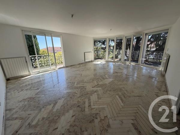 Maison à vendre  7 pièces - 284 m 2   MURET  - 31