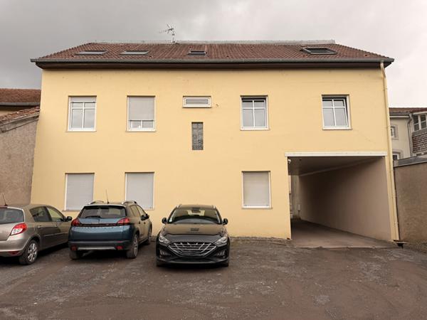 Immeuble plus garages 57260 Dieuze