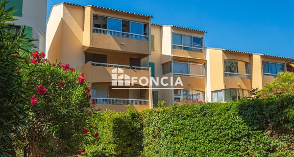 À vendre Appartement 2 pièces 41.8 m² - Sanary-sur-mer 83110