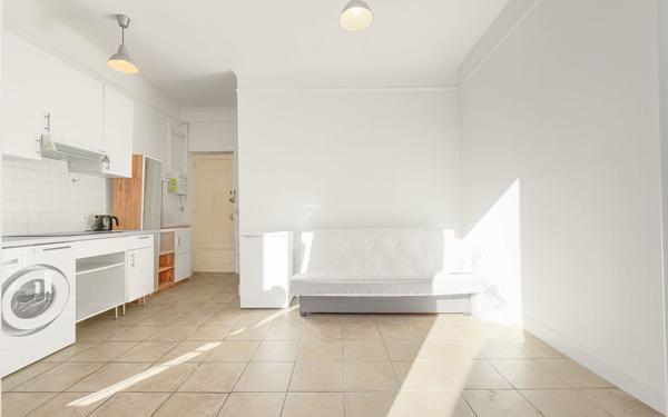 Appartement à vendre    1 pièce • 20,78 m2 Nice