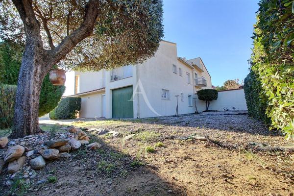 À VENDRE VILLA F7 DE 194 M² SUR TERRAIN 3 FACES PICINABLE AVEC GARAGE