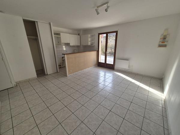 Appartement Presles En Brie 2 pièce(s) 36.15 m2