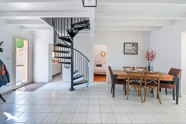 Maison à vendre |  Macau |  6 pièces | 124 m²