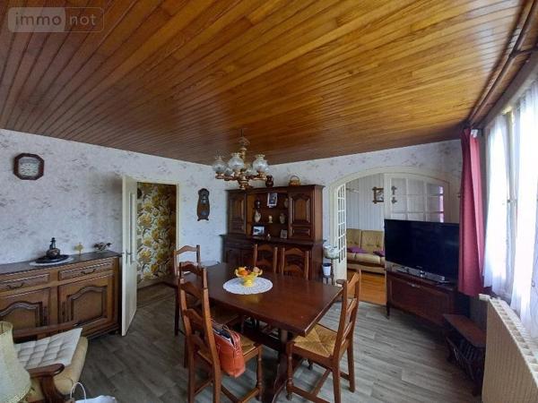 Maison à vendre à Fère-en-Tardenois dans l'Aisne (02130), ref : 02040-211