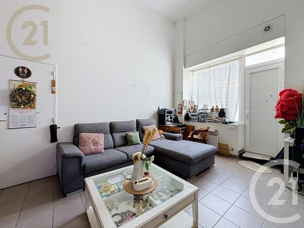 Appartement F3 à vendre  3 pièces - 71 m 2   FRONTIGNAN  - 34