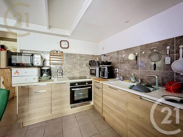 Appartement F3 à vendre  3 pièces - 71 m 2   FRONTIGNAN  - 34