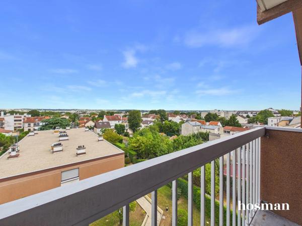 Appartement 3 pièces de 57 m² avec vue dégagée et parking - Rue Du Général Leclerc, Créteil