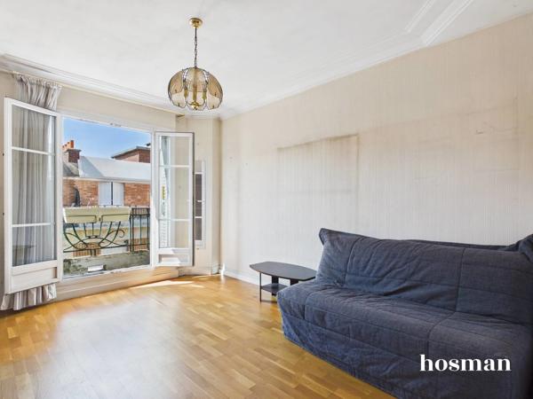 Paris 17ème - Coeur des Batignolles Appartement 2 pièces avec balcon au dernier étage