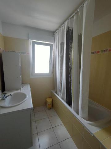 PLOEREN Appartement 2 pièces 46 m²
