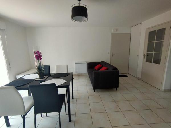 PLOEREN Appartement 2 pièces 46 m²